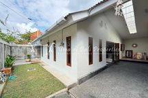 2BR VILLA FOR RENT IN CANGGU | CEF 811