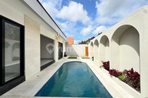 2BR VILLA FOR RENT IN SEMINYAK | IP 772