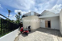 2BR VILLA FOR RENT IN CANGGU | IP 762 