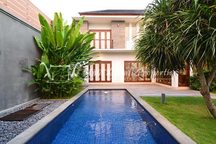 3Br Villa For Rent In Kerobokan | Lv 492