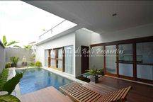 Rumah Kontrakan Bagus Furnished SHM Canggu, Badung | LV 381