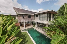 4BR VILLA FOR RENT IN BERAWA | IP 770 