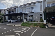 Rumah Grand Orchard 12X20 Timur Taman