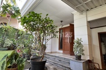 Rumah Mewah Siap Huni