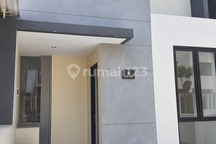 Rumah Bagus 2 Lantai.di Perumahan Grand Royal Regency, Wage, Taman, Sidoarjo,