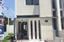 Rumah Bagus 2 Lantai Full Furniture Di Grand Royal Regency 