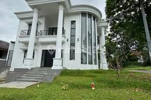Rumah Mewah Bangunan Baru Harga Murah Posisi Hook Sentul City Bogor