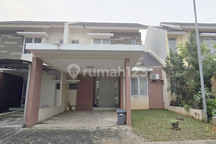 Rumah 2 Lantai di Sevilla Bsd, Dekat ke Stasiun Rawa Buntu