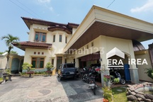 Dijual Rumah Mewah Dekat Bandara Adi Soemarmo Solo Siap Huni