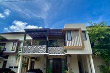 Rumah MEWAH full furnished disewakan di Cluster Kartasura Solo