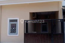 Rumah Bagus Mezanin 4 Kamar Tidur Taman Kayangan Tanjung Bunga Makassar