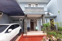 Hot list , Good Deal Rumah Gading Kirana Barat, negotiable