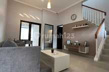 Rumah Siap Huni 2 Lantai Di Sawangan Depok Dekat Pintu Tol