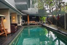 Rumah Mewah di Camar Indah Pik 3,5 Lantai Posisi Hook , bisa Nego