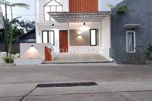 Rumah Scandinavian modern akses 15 menit ke stasiun depok