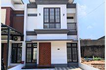 Rumah Mewah dekat Jaksel lokasi diapit 3 Tol (krukut kukusan desari)