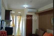 Unit apartmen studio furnish dijual murah di green pramuka