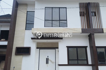 RUMAH JALAN GRAHA METROPOLITAN KOMPLEK KEMANGI RESIDENCE | DAERAH HELVETIA