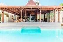 Villa Baru Modern Style Mix Classic Di Mas Ubud ...7 Menit Ke Bebek Tepi Sawah Dan 11 Menit Ke Pison Ubud