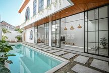 Turun Harga..brand New Mediterranean Villa At Cepaka , Munggu...luxury Villa Surrounding And Only 15 Minutes To Munggu Beach... Roi Cepattt