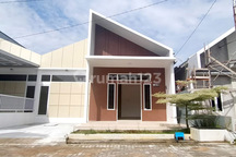 Disewa Rumah Bagus Siap Huni Hadap Timur Harga Murah