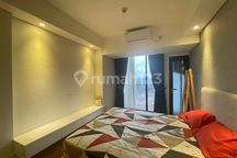 DISEWAKAN CEPAT !! Apartemen Meisterstadt Pollux Habibie Batam tipe studio full furnish tower 2 lt 22 view kota Furnished