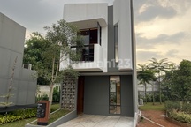 Rumah Dekat Aeon Mal Bsd dan Stasiun Kereta, Tanpa Dp dan Free Biaya