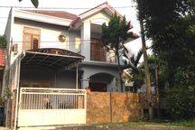 Dijual Rumah Siap Huni, Kondisi Bagus, 2 Lantai, Anggrek Loka Bsd City