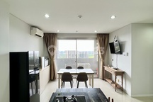 Termurah! 3 Kamar Fully Furnished Tinggal Bawa Koper! Lokasi di Pusat Kota Alam Sutera! Fasilitas Lengkap Keamanan Terjamin
