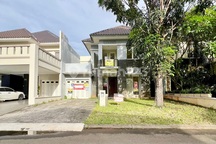 Rumah Mantu Idaman! Murah! Kawasan Elite Cluster Alba Alam Sutera! Hunian Sejuk Penuh Kenyamanan Selangkah ke Toll