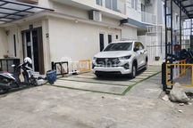 Rumahbulak Setro 2 Lantai di Surabaya 400 Jutaan