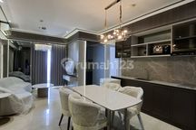 Apartemen Mewah One Icon 2Br, Tunjungan Plaza,Surabaya Pusat.