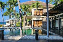 Luxury Modern 2 Units Beach Front Villa In Buleleng, Bali