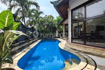 3 Bedrooms Villa 50 Meters Walk To Keramas Beach, Gianyar
