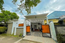 Rumah di Kompleks Perumahan Sayang-Sayang Mataram