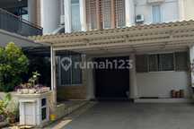 Rumah 2 Lantai Semi Furnished di Greenwich Sheffield BSD City