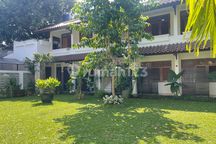 Disewa Rumah Spacious Garden Menteng Jakarta Pusat