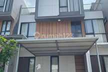 Dijual Cepat Rumah 3 Lantai Modern Minimalis di Cluster Mississippi - Kota Wisata Cibubur Harga Termurah!