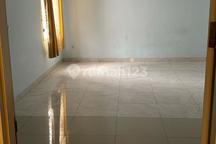 Rumah Luas dan Bagus dengan Harga Terjangkau dan Lokasi Strategis di Green Lake City Amerika Latin