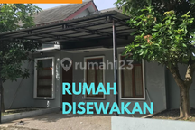 Disewakan Rumah Bagus di Gumpang Kartasura Dekat Kampus Ums
