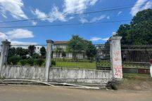 Rumah Dengan Pemandangan Kota Lokasi Dekat Tol Sukabumi Barat