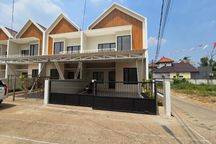 Rumah Luas Siap Huni Premium Strategis Dan Bebas Banjir, Shm 