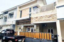 Rumah Cantik 2 Lantai Cluster Dekat Exit Tol Klodran