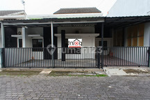 Rumah Cantik Cluster Dekat Rs Jih Dan Exit Tol Klodran Solo