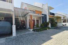 Rumah Cantik Cluster Semi Furnish Dekat Superindo Dan Kampus Iain