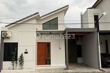 Rumah Cantik Semifurnish Cluster Strategis Dekat Solo Kota