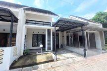 Rumah Cantik Cluster Dekat Luwes Kartosuro