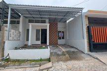 Rumah  baru ,bagus , 1 lantai, siap huni, nyaman dan tenang, dekat club house