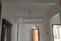 Rumah 2lantai Siap Huni Di Pondok Mutiara Sidoarjo. Depan Exit Tol