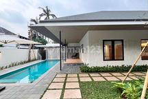 For Sale/Rent Area Kebayoran Baru Brand New House, Semi Furnished
